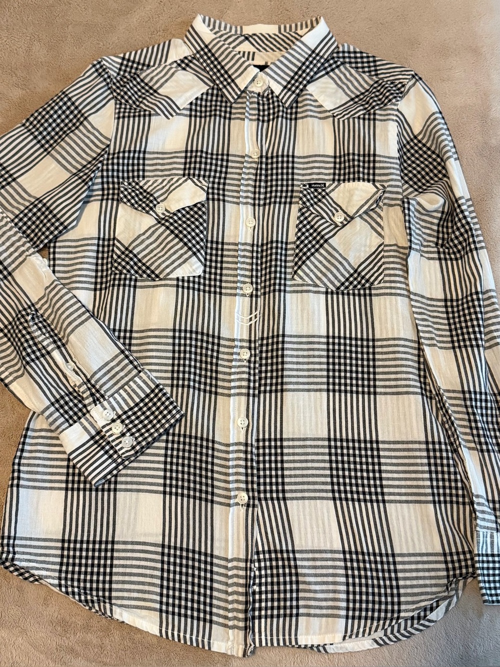 Hurley Women's Black & White Plaid Cotton Button-Down Shirt Sz M